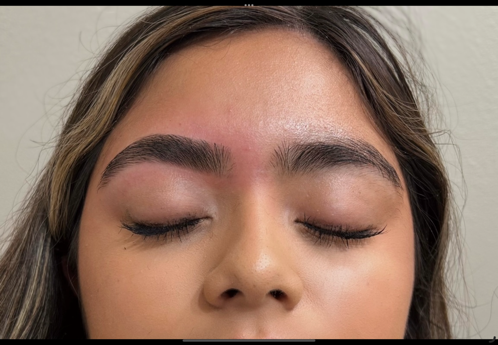 Brow Shaping (Monthly)