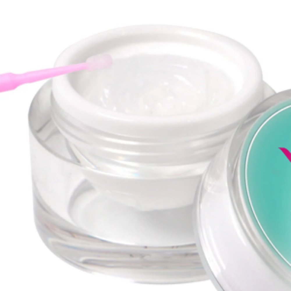 Lash Removal at Deluxe Lash Extensions in Novi, MI
