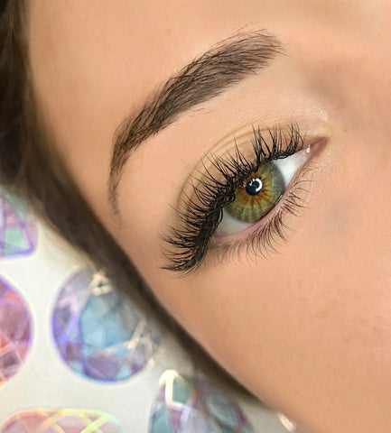 Full Set Lashes Classic