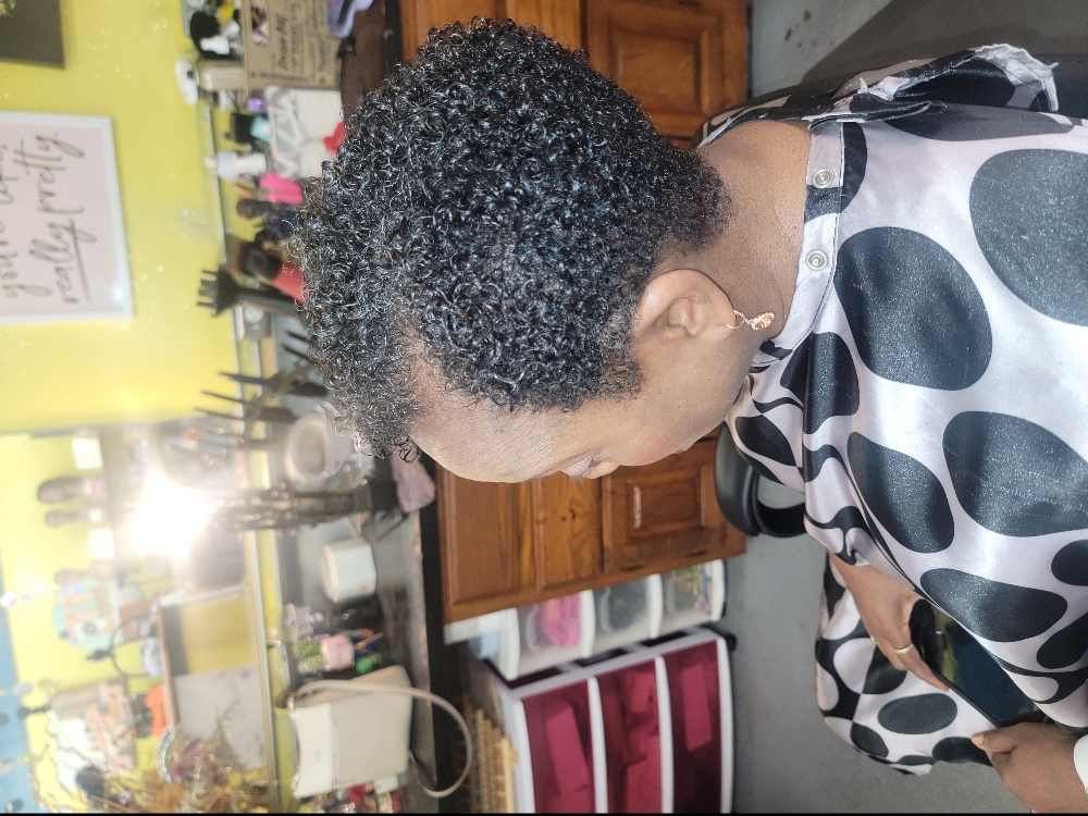 Womens Shampoo/Cut/shape