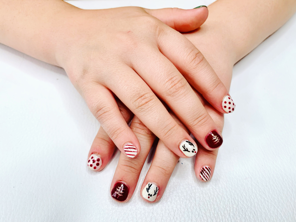 Kids Signature No-Chip Manicure