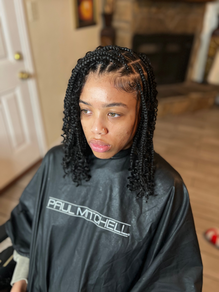 Bohemian knotless Braid Bob -Medium