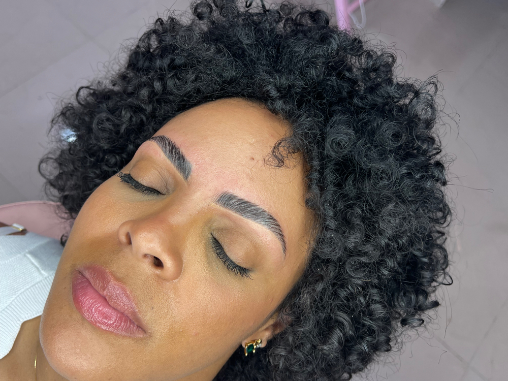 Lami en Cejas + Lash Lift Pestañas at The beauty society by Lola Merheb in Carolina, PR