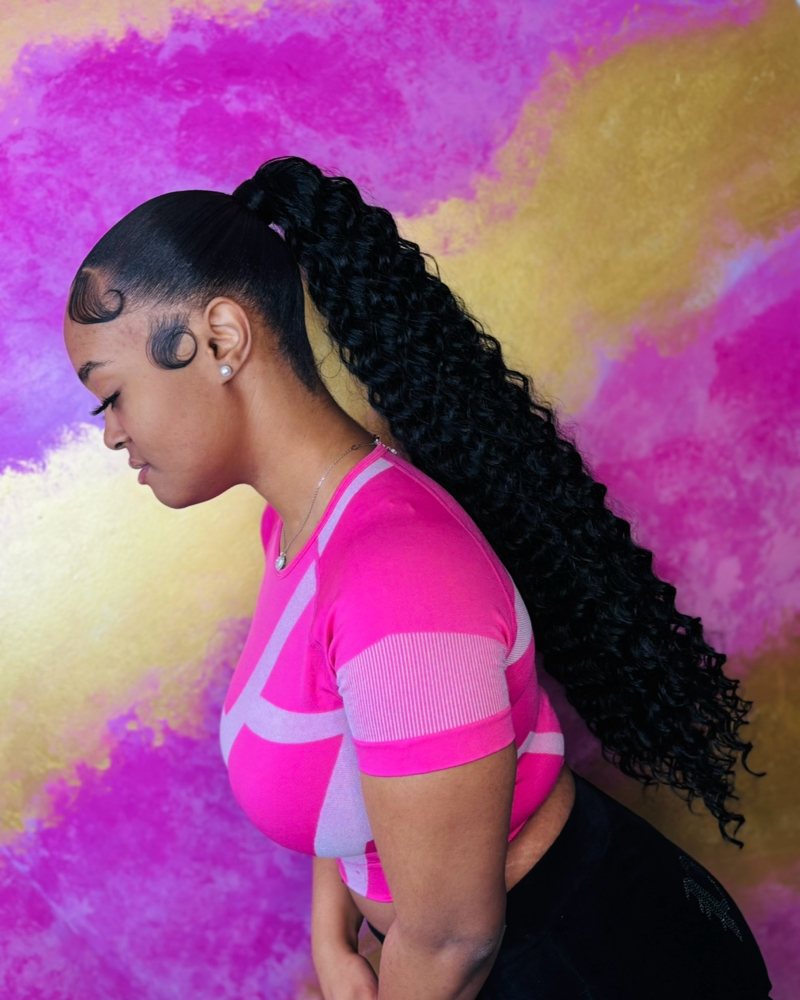 Ponytail Middle Part/Straight Back