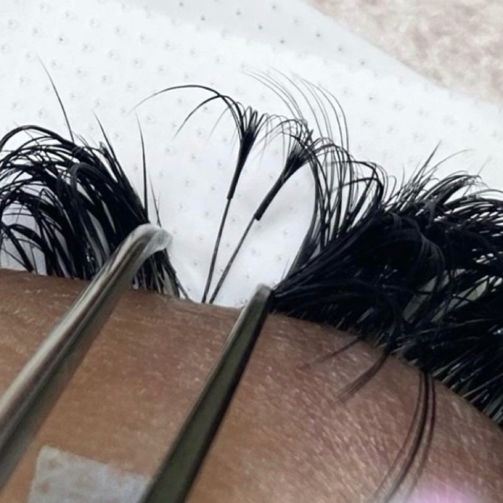 Lash Refills at LALISLASHES LLC in Bridgeport, CT