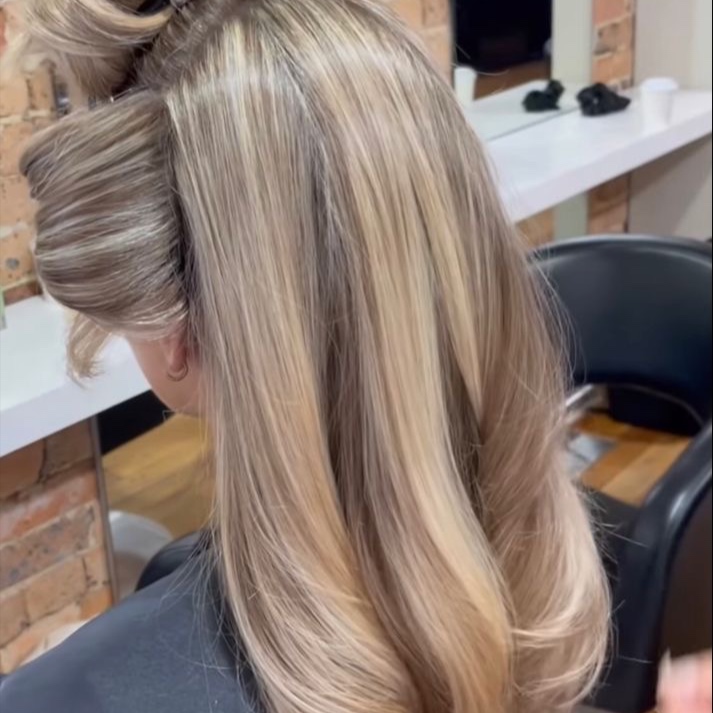 Luxury blowout service at The Hair Lounge in hurst, TX