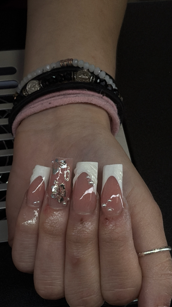 Medium Nails