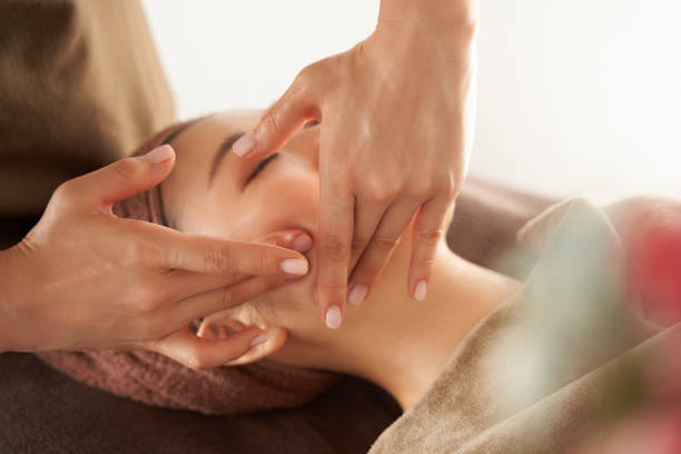 Face Lift Anti Aging Massage