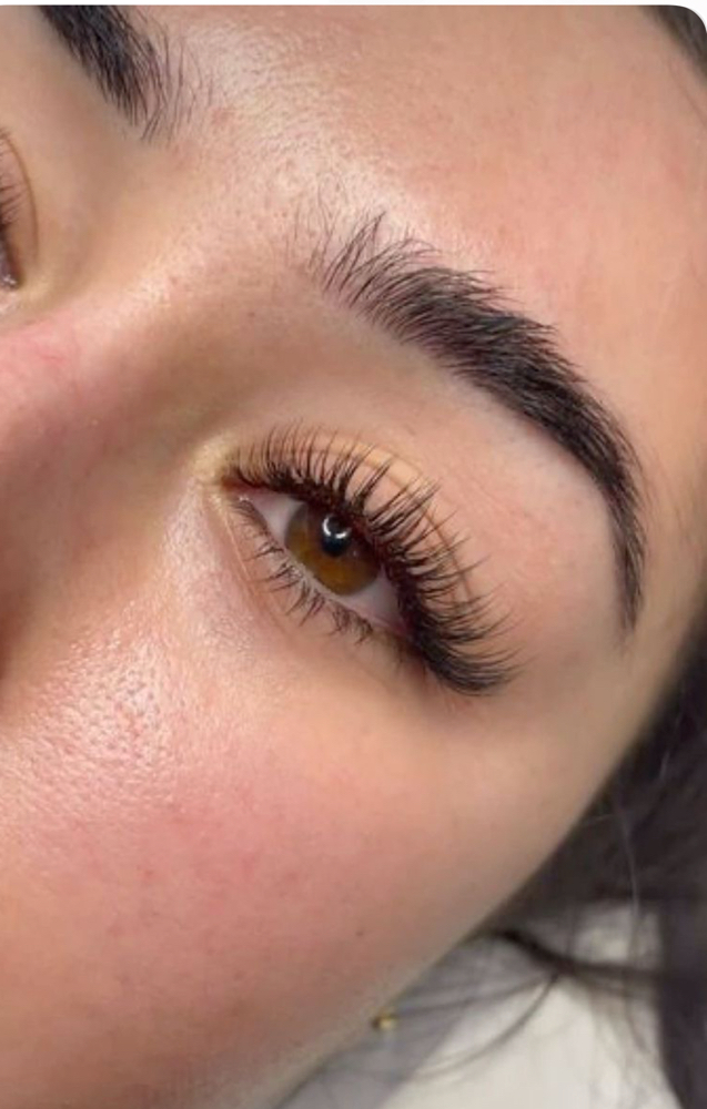 UV Lash Retouch (2 Weeks)