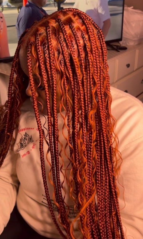 Smedium Goodess braids W Human