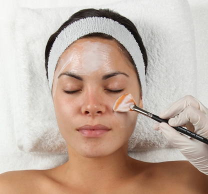 Wrinkle Lift Chemical Peel