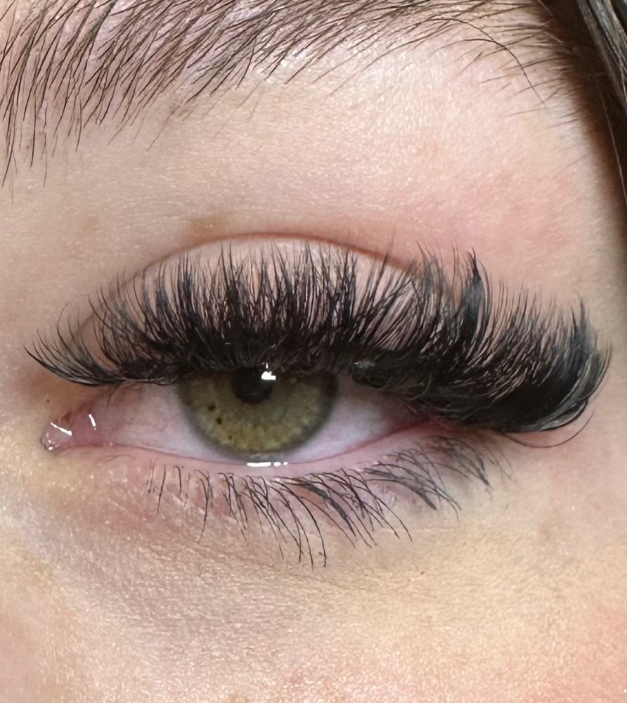 Volume Lash Extensions