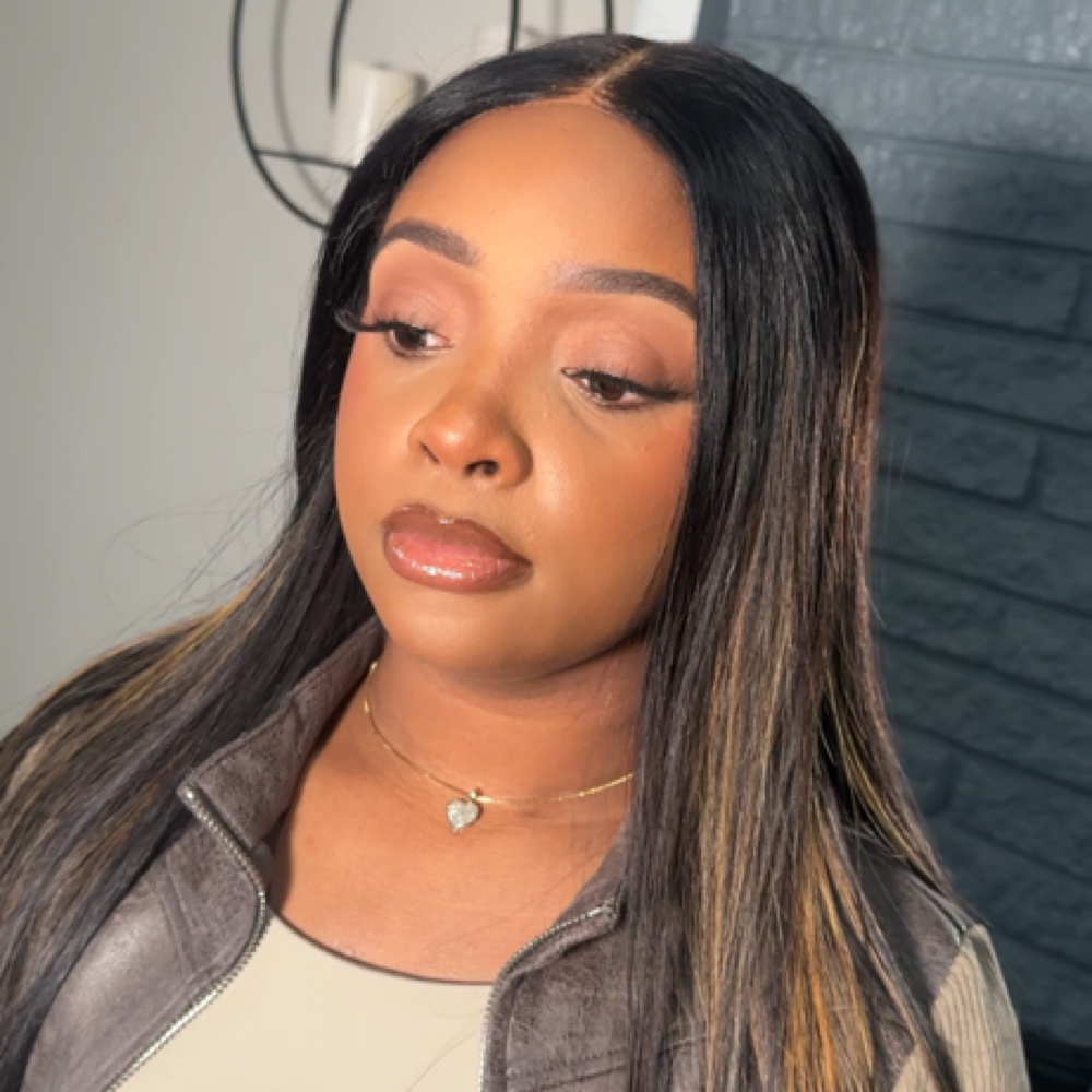 30 Minute Express Glam at Alexandria Nichole