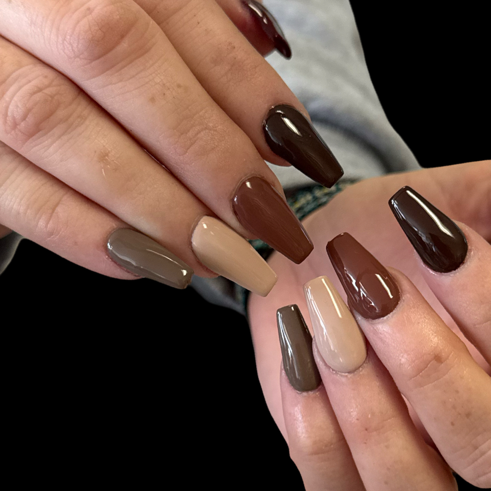 Hard gel Medium at Lupethenailtech in Spring Creek, NV