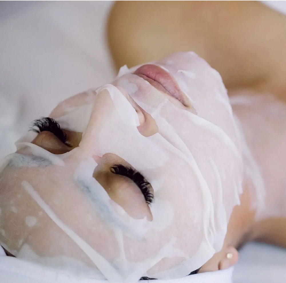 The Ultimate Glow Dermaplane Facial