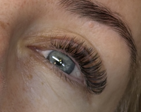 Mini lash fill (weekly)