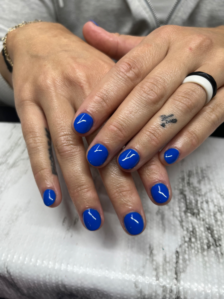 Gel Polish Mani