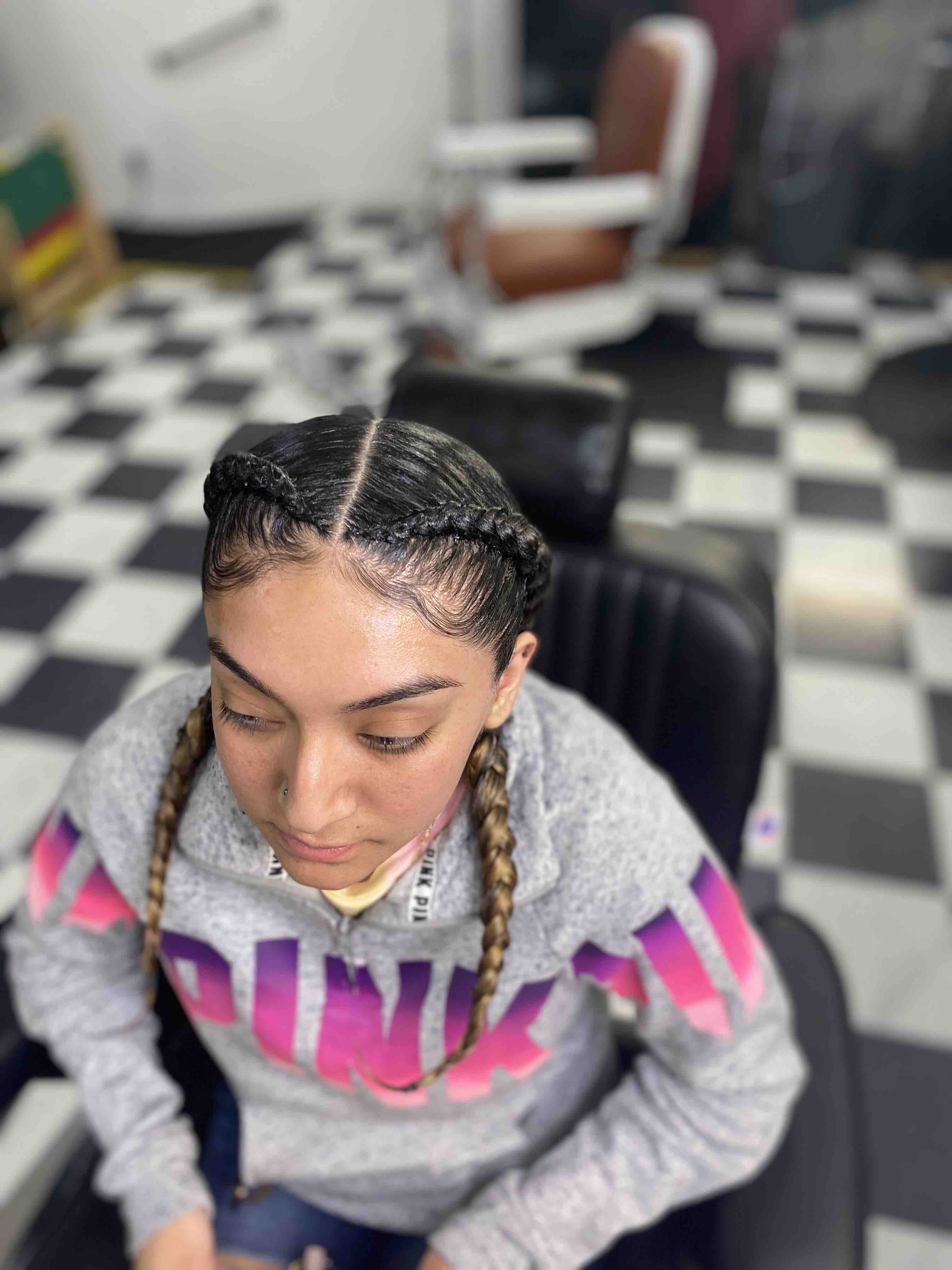 2 BRAIDS ON FULL HEAD