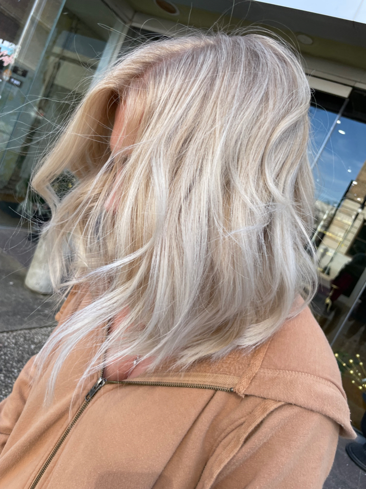 Babe Blowout