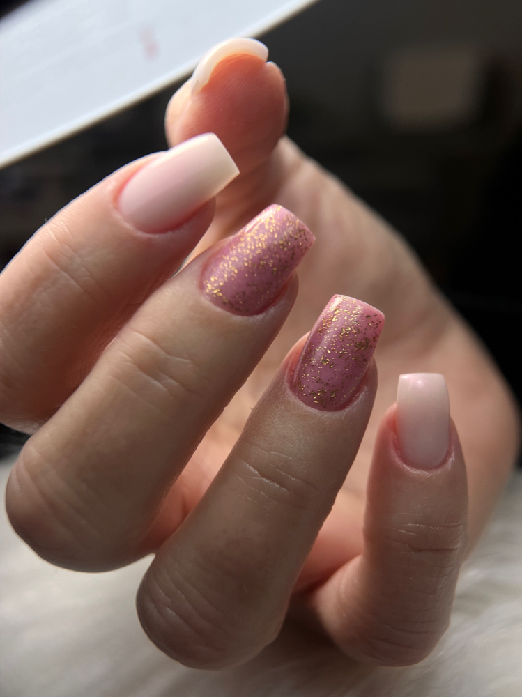 Medium Gel Manicure