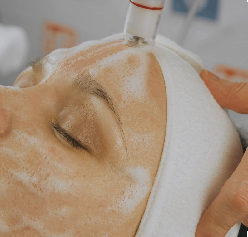Wet Diamond / Hydra - Dermabrasion