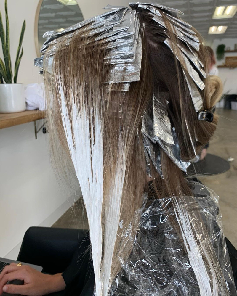Partial Blonding Service