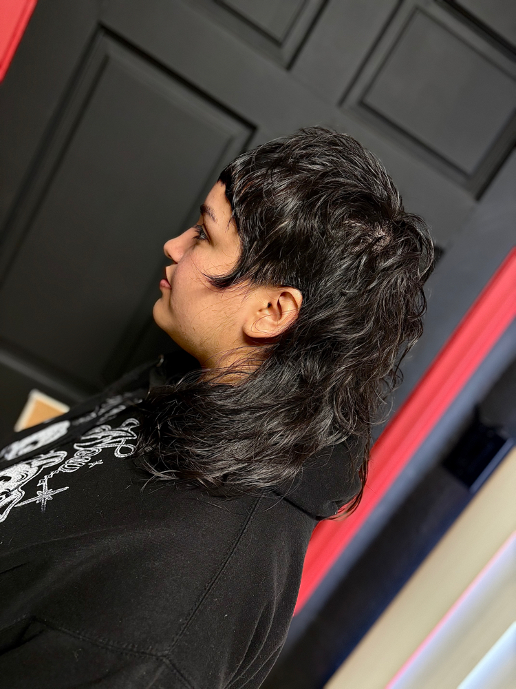 Altnerative Haircut & Style at Synful Lüx in Pico Rivera, CA