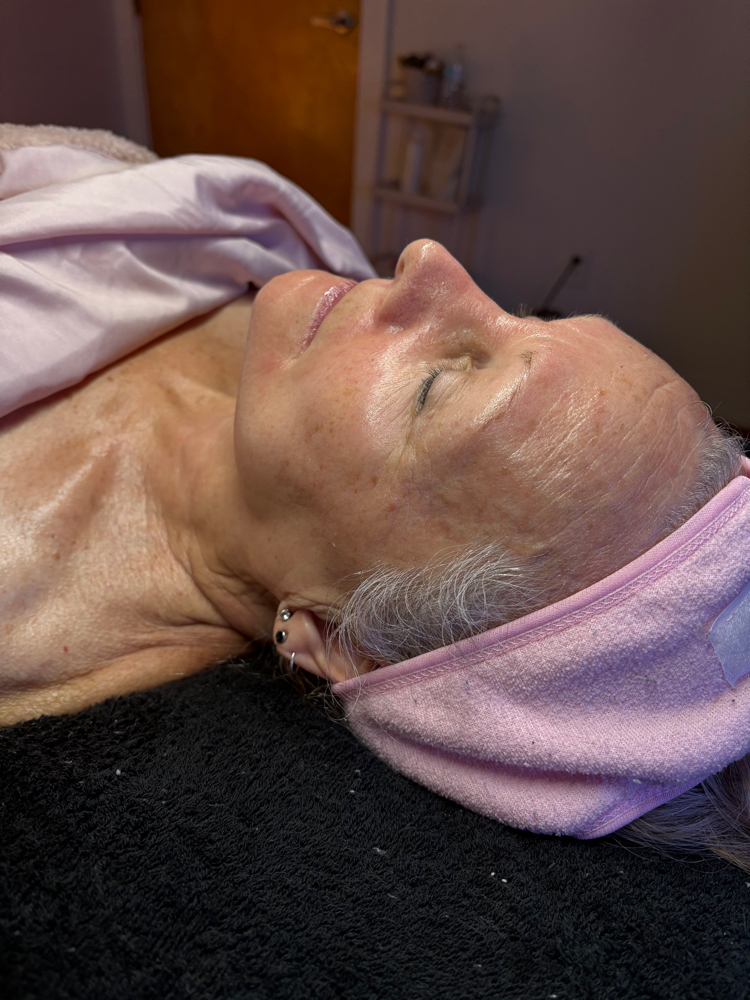 Age Reversal Facial
