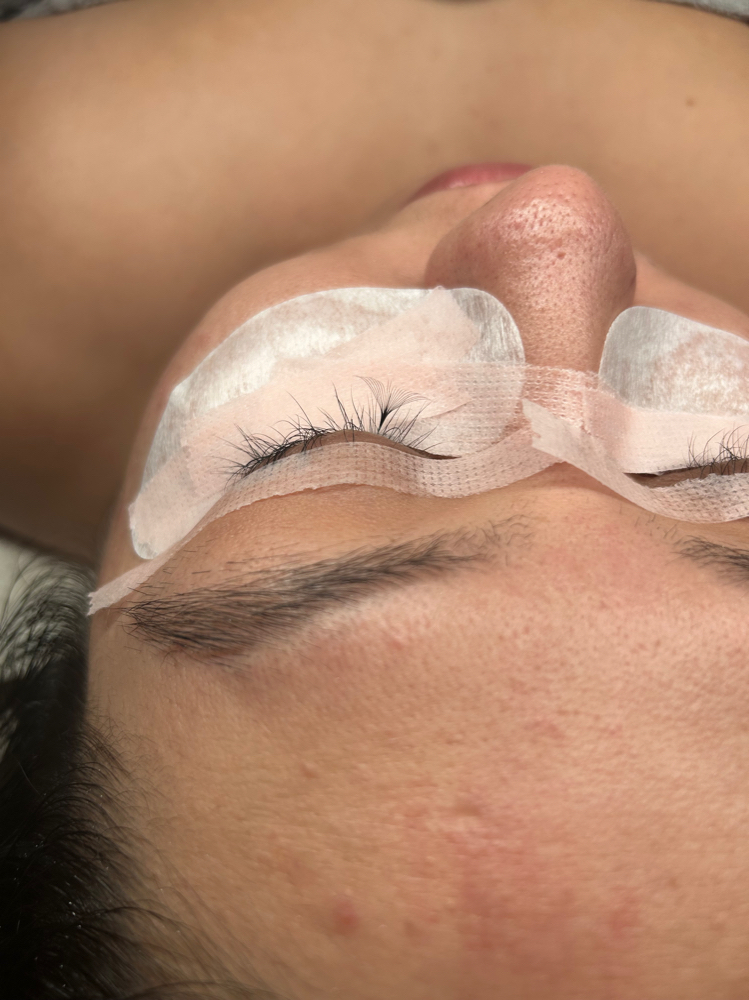 Foreign Lash Removal