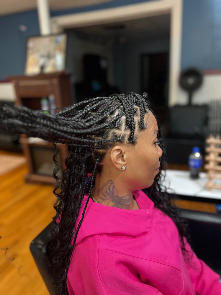 Smedium Knotless