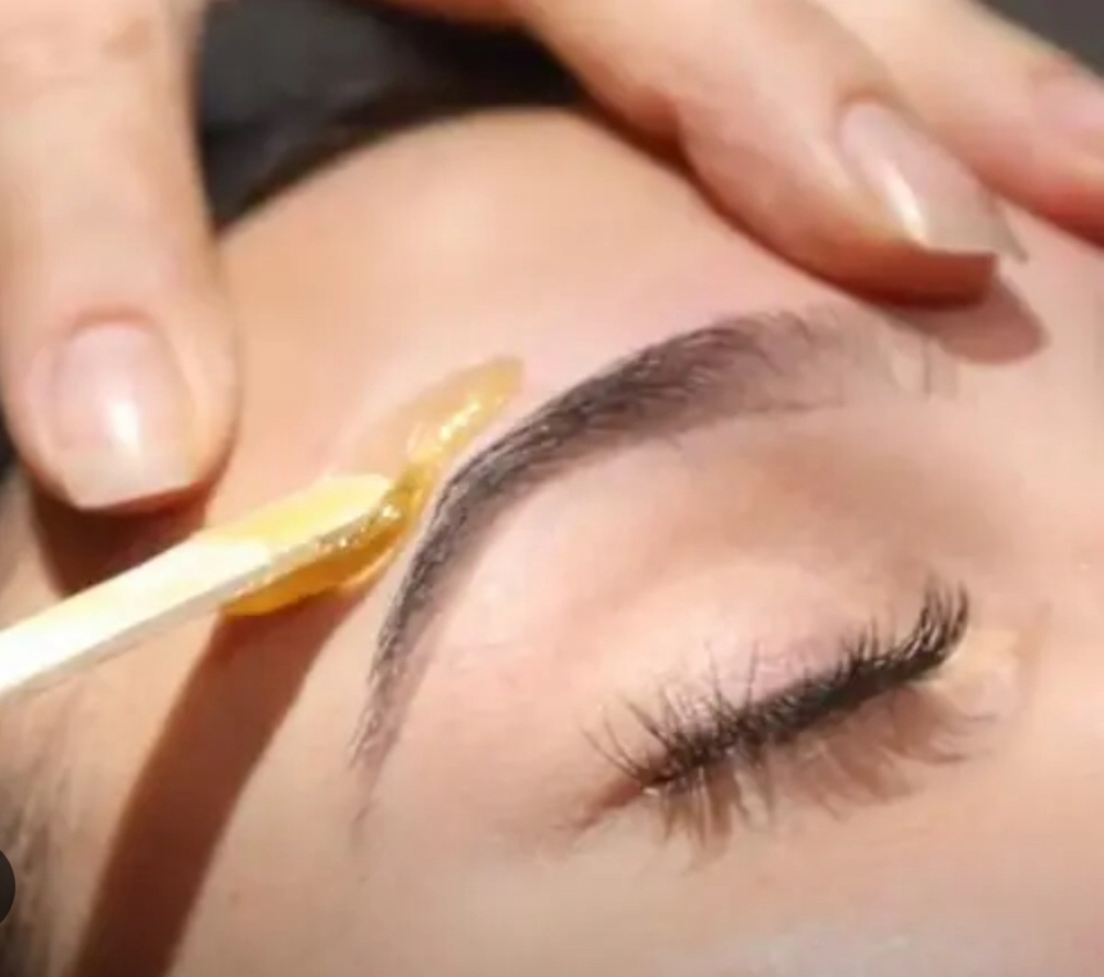 Eyebrow Wax