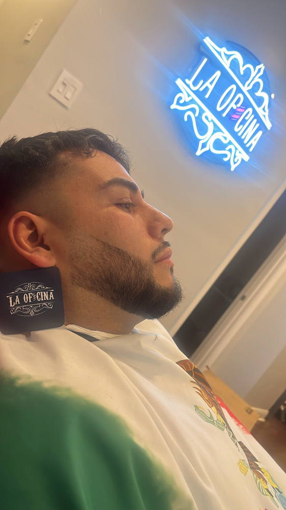 Gentlemen’s Haircut W/beard Trim