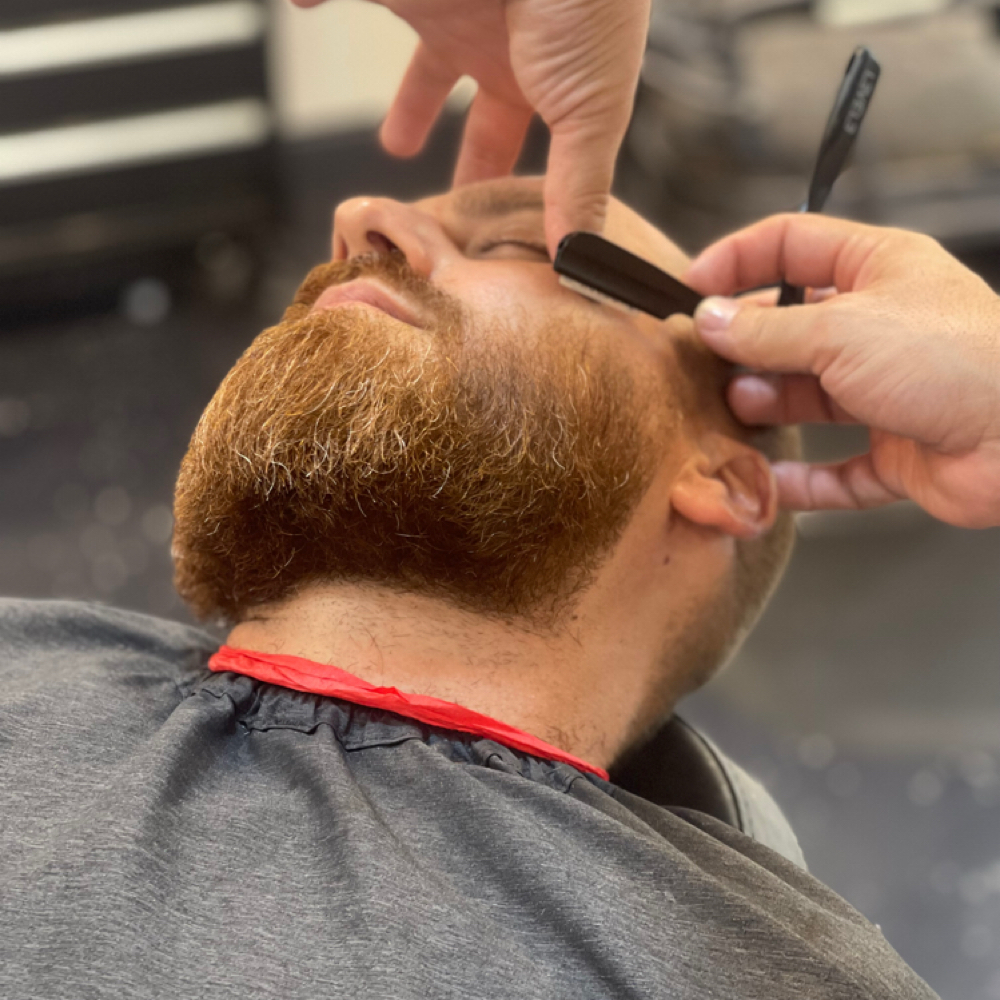 Hot towel and steam shave at Big Rob Cuts in Saint Petersburg, FL