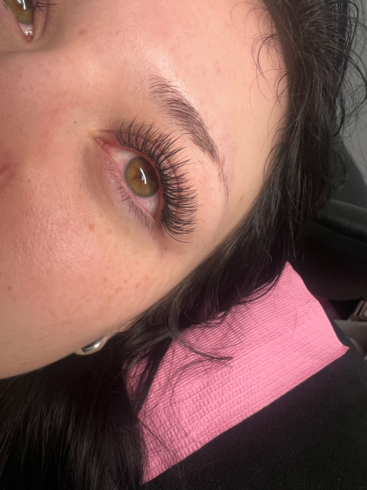 Wispy Hybrid Full Set