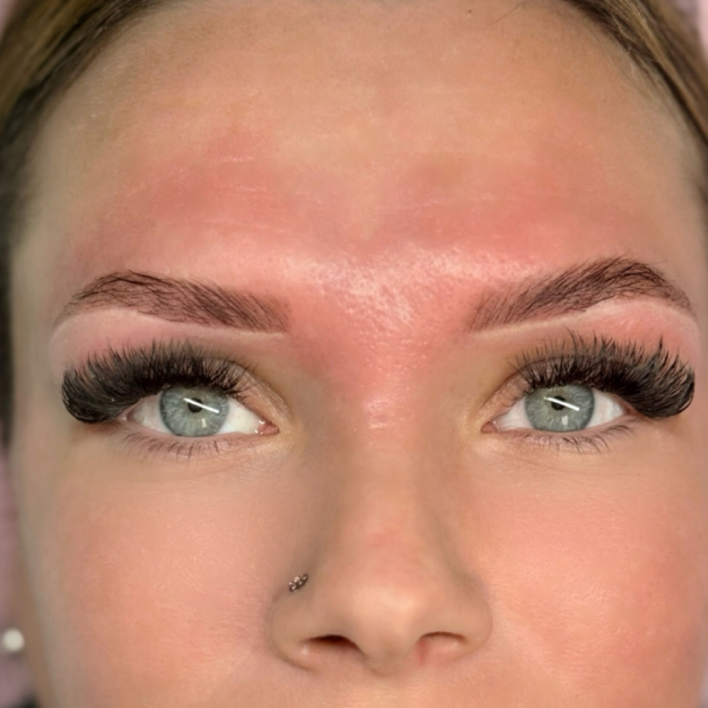 Hybrid Brow Stain & Shape at Jade Esthetics & Lashes in Lexington, OH
