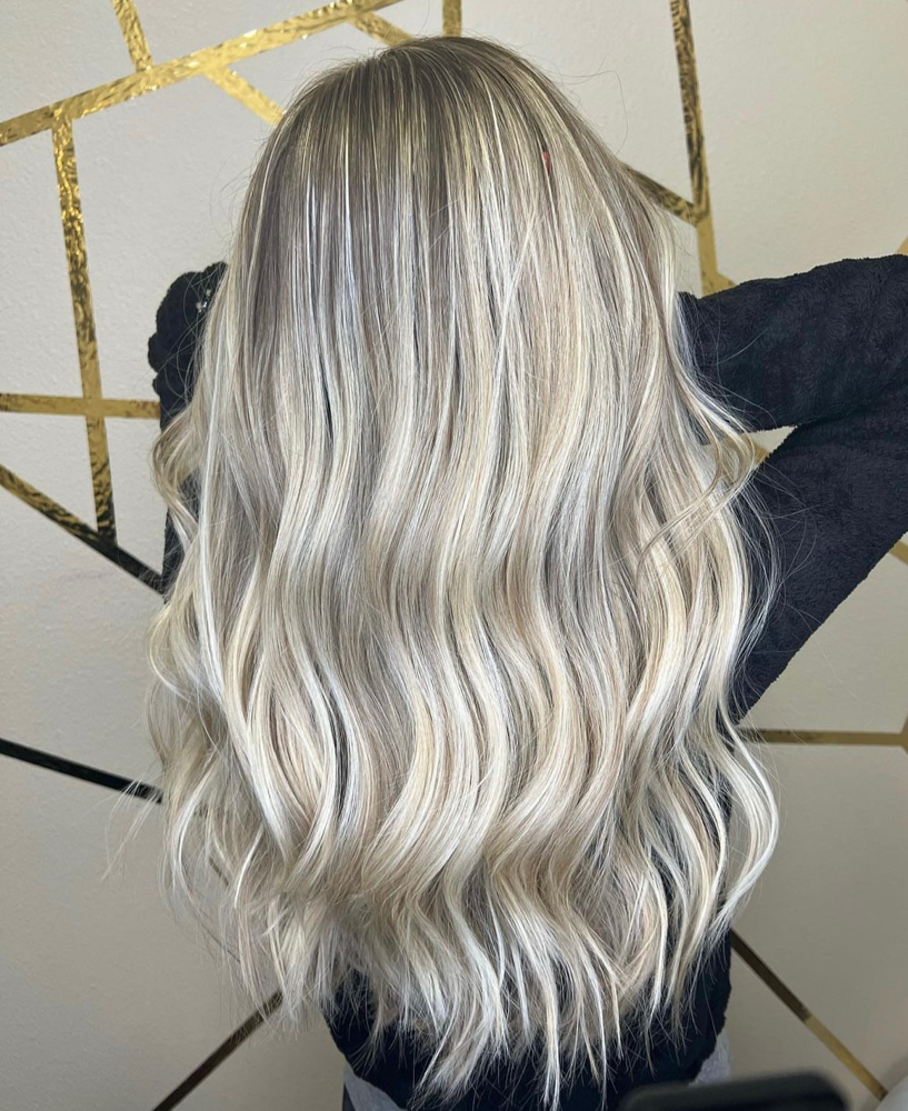 Full Highlight at @HAIRBYJESSILYNN in Downers Grove, IL