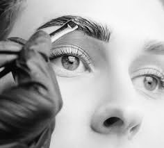 Just Brow-zing