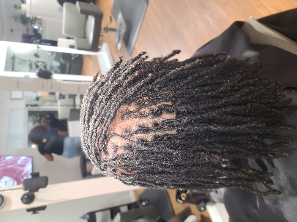 Loc Retwist