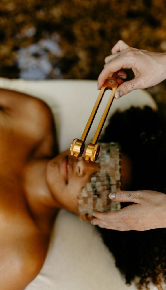 Deluxe Facial With Body Treatment at Glo Beauty studio llc in Phoenix, AZ