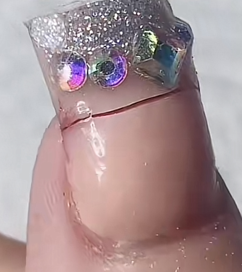 Acrylic Repair - Per Nail
