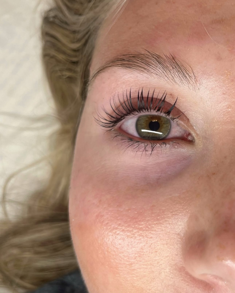 Lash Lift + Tint