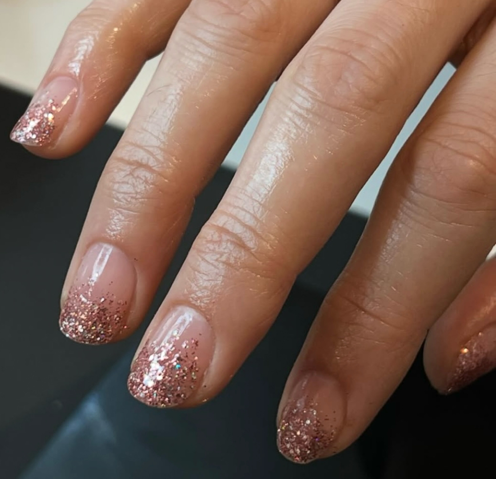 Regular Manicure