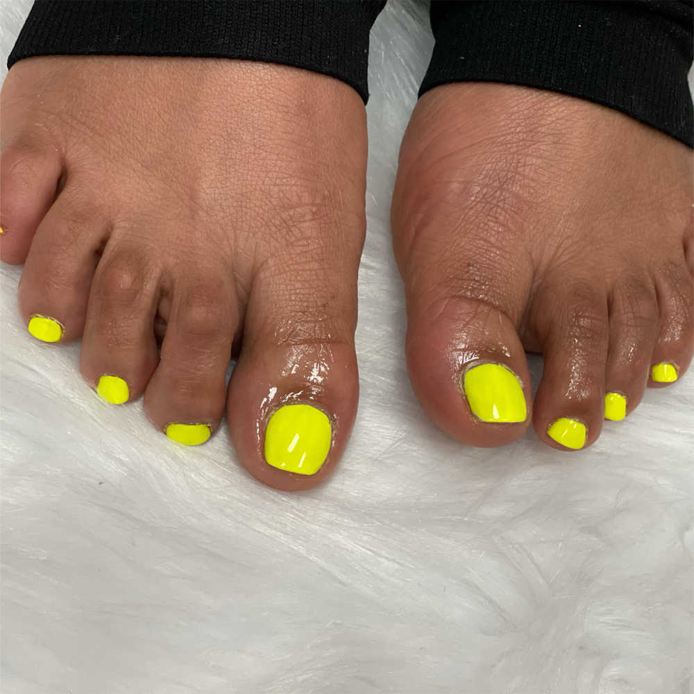 ✨Velvet Spa Pedicure✨ at Shv.Nailz in Kent, OH