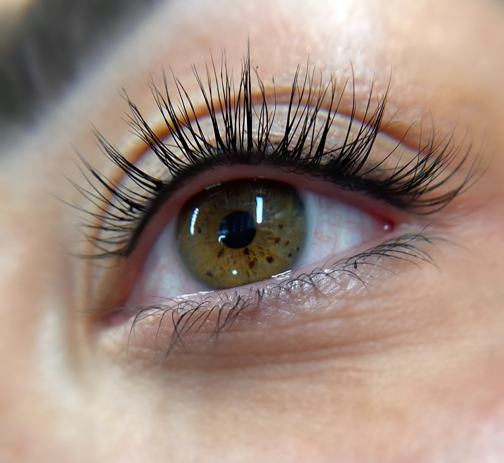 Lashline Enhancement