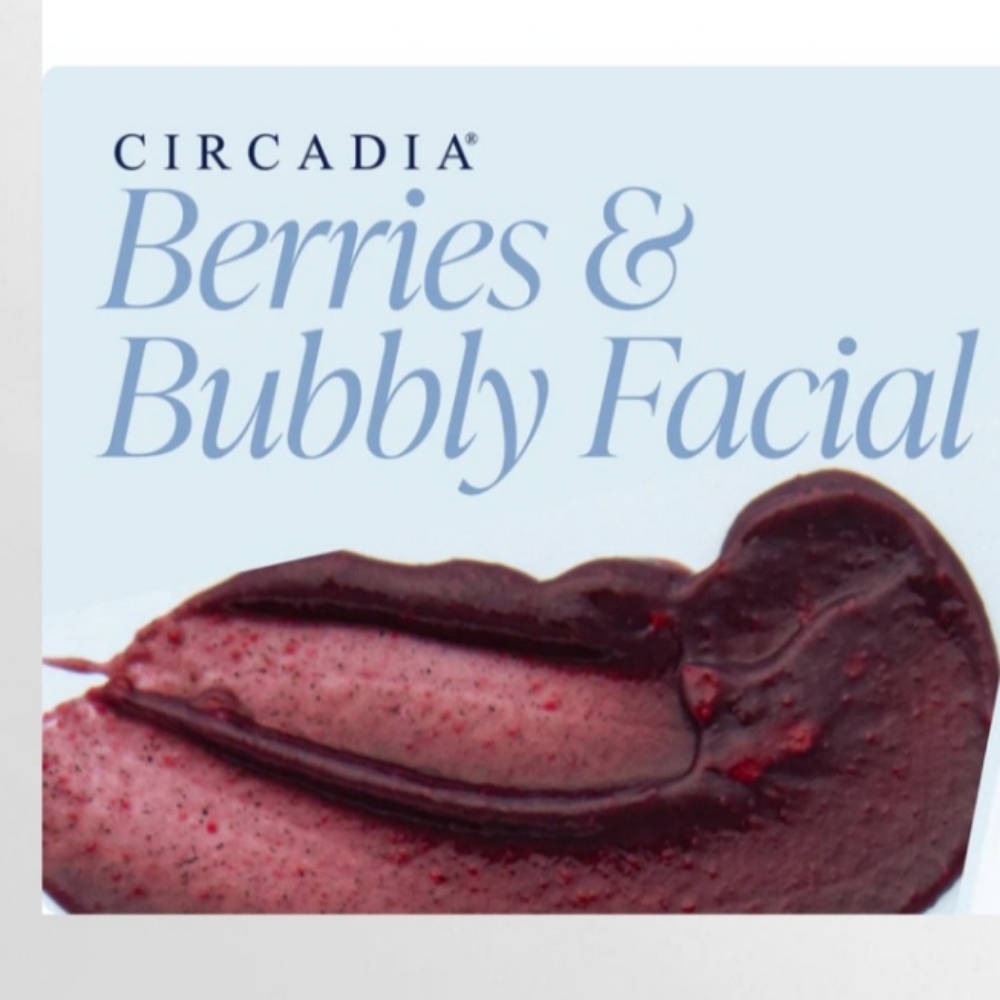 Berries & Bubbly at Kyle-Kurtis Beauty Bar in Bellevue, OH