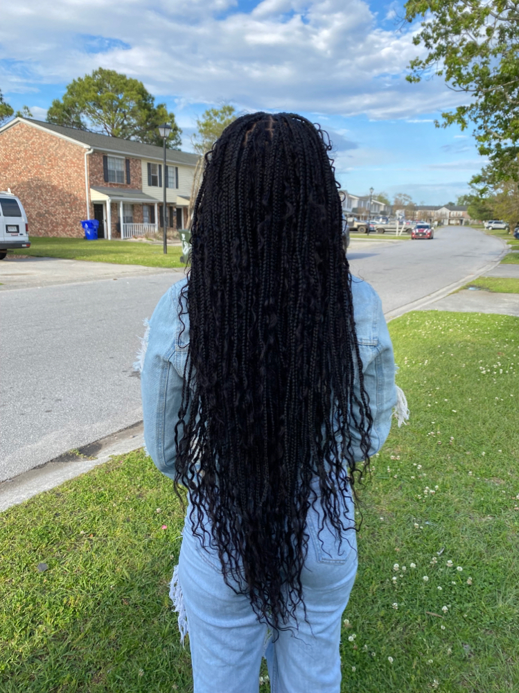 Small Individual Braids
