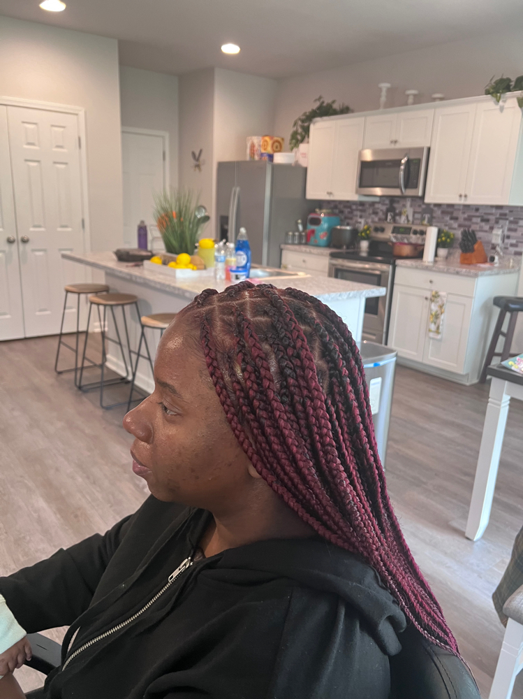 Medium Knotless at Braided By UNeeQ in Moundville, AL