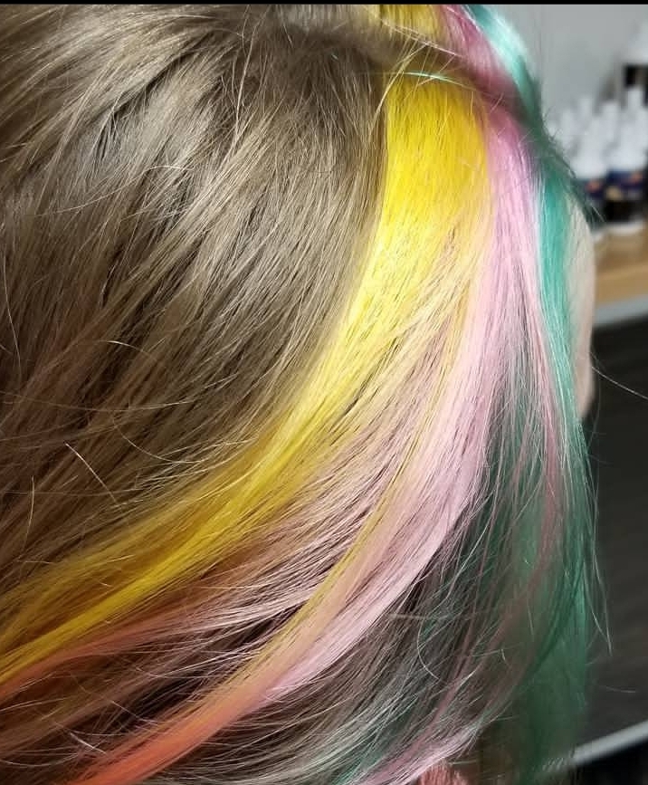 Accent Color / Partial Highlights