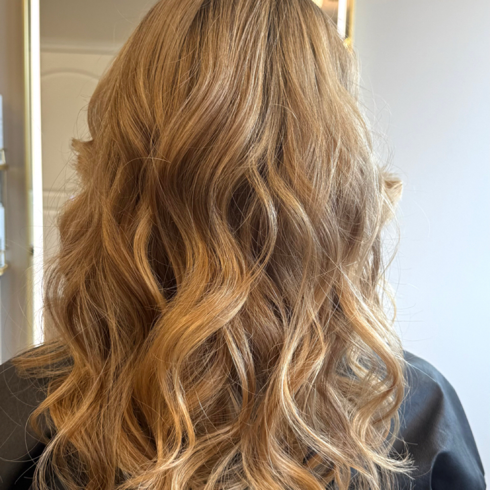 Full Blonding With Base Shift at Melissa Proulx in Bedford, NH