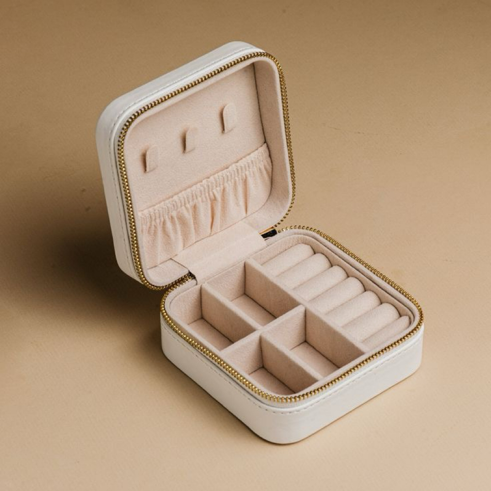 Travel Jewelry Case at JW Nail Co in Indianapolis, IN